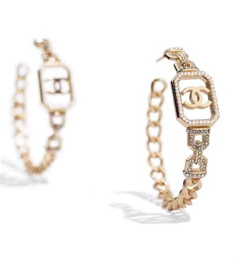 bijou d'oreille chanel|Chanel watches.